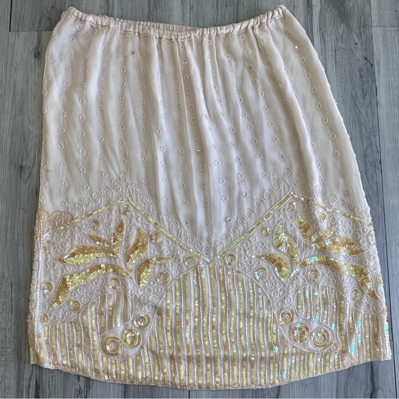 Vintage 100% SILK MIDI SKIRT Size M Cream SEQUINS BEADING Retro